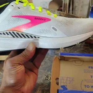 Brooks | Shoes | Brooks Kids Sneakers White With Neon Yellow  display picture 3